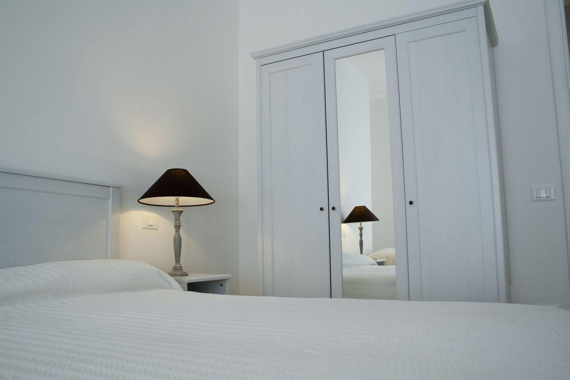 Artemide Bed & Breakfast 4*